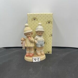 Vintage Enesco Memories of Yesterday figurine "too shy for‎ words"w/box